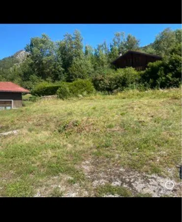 Vend terrain 660 m 2