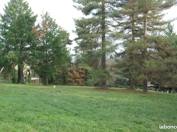 Terrain 1162 m2