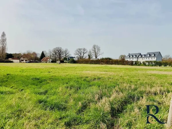 Terrain 1000 m²