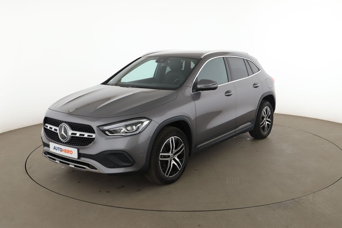 Mercedes-Benz GLA 200 d Progressive Line DCT — photo 1