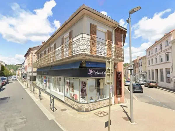 Local 5 pièces 165 m²