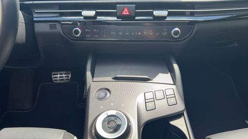 Kia Sportage 1.6 T-GDi 239 BVA8 - GT Line Premium – 2025 – 10279 km – Hybride essence – Boîte Automatique — photo 41