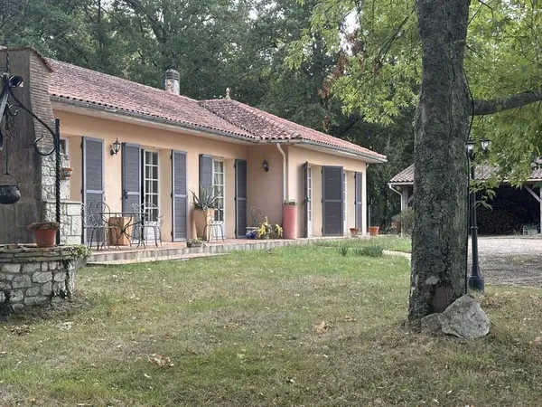 Maison à vendre Roumagne