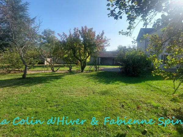 Terrain constructible 768 m²