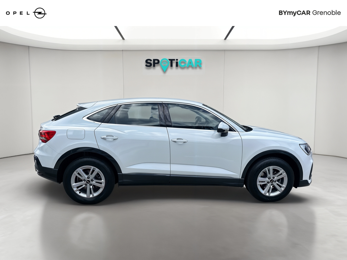 Audi Q3 Sportback 35 TFSI 150 ch S tronic 7 — photo 6