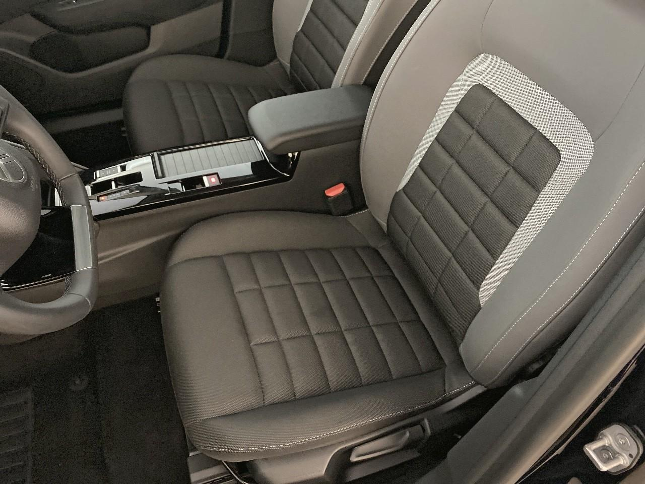 Citroën C4 hybride 145 ch e-dcs6 business — photo 9