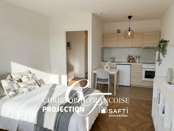 Studio 29 m2 avec balcon frontière Genève