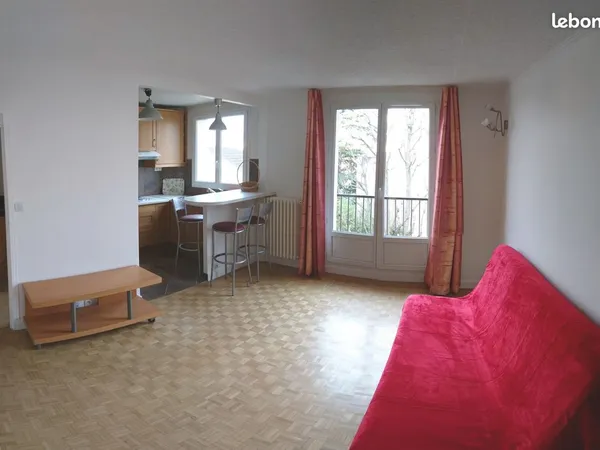 F2 meublé 37m2 proche RER A