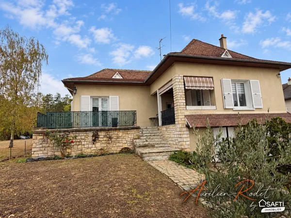 Vatan : beaux volumes jardin et potentiel