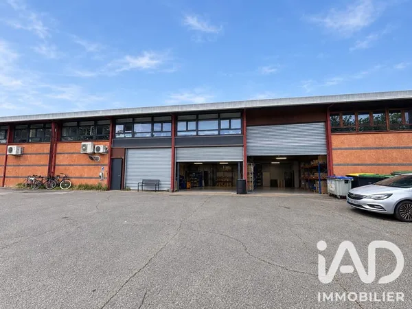 Local commercial 1 pièce 503 m²