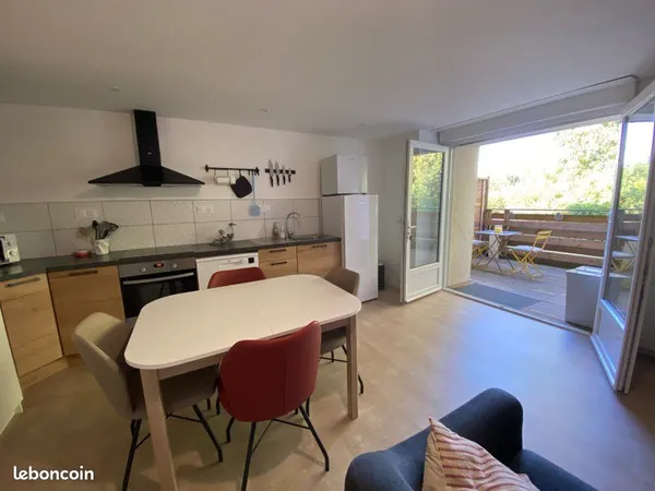 Charmant T2 meublé 50 m² en campagne avec terrasse — Tout inclus (750 )