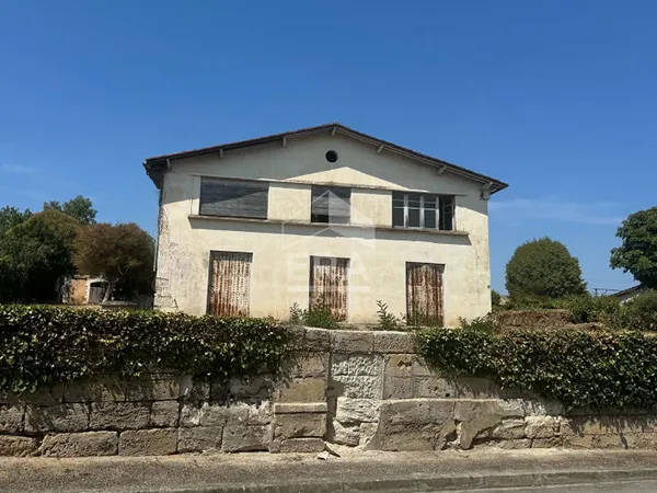 Maison 10 pièces 236 m²