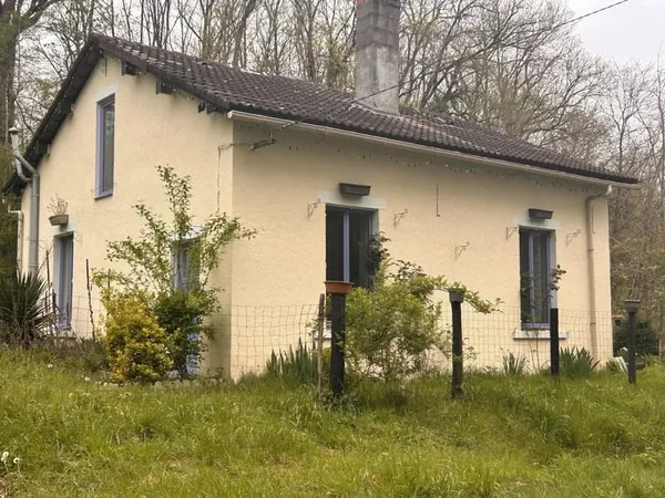 Maison 2 Pièces 70m2 avec Terrain et Garage à Thenay