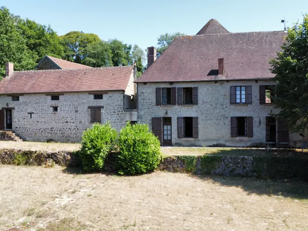 Maison 10 pièces 212 m²