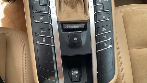 Porsche Macan 3.0 D 258 AWD PDK7 - S – 2015 – 166823 km – Diesel – Boîte Automatique — photo 8