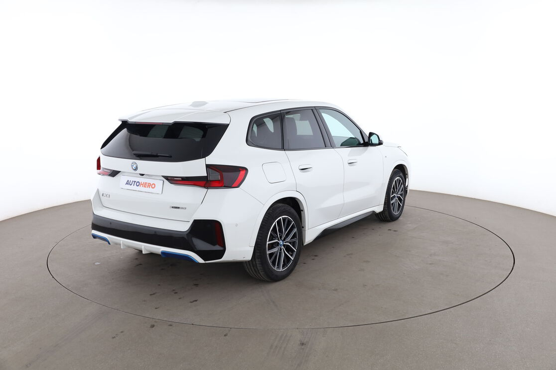BMW iX1 xDrive30 M Sport BVA — photo 5