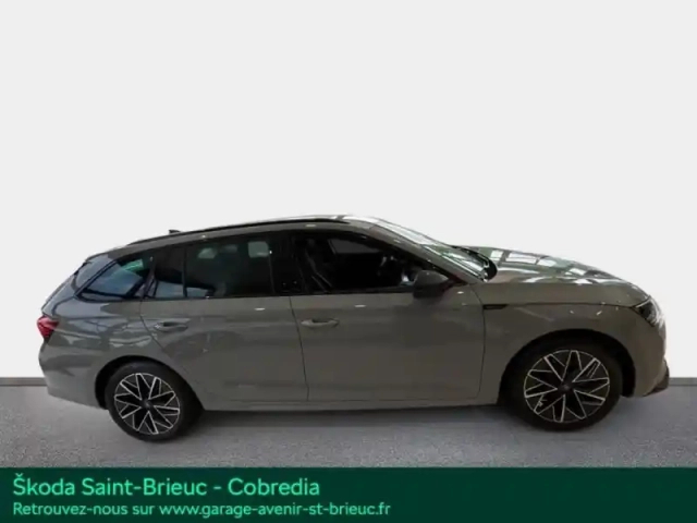 Skoda Octavia combi 2.0 tdi scr 150ch sportline dsg7 — photo 5