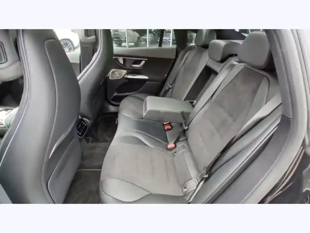 Mercedes Classe E eqe 300 amg line — photo 20