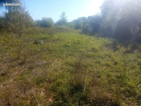 Terrain 2200m2