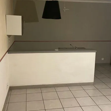 Maison à louer refaite à neuve sur 2 étage de 60 m2.situé à Jarnouzeau