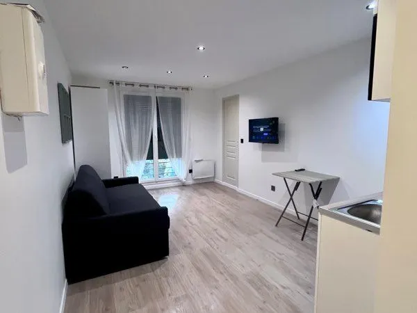Studio neuf équipé meublé avec wifi internet limité Ivry sur seine et Vitry sur seine