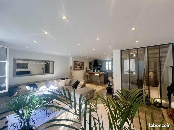 Appartement 4 pièces 103 m²