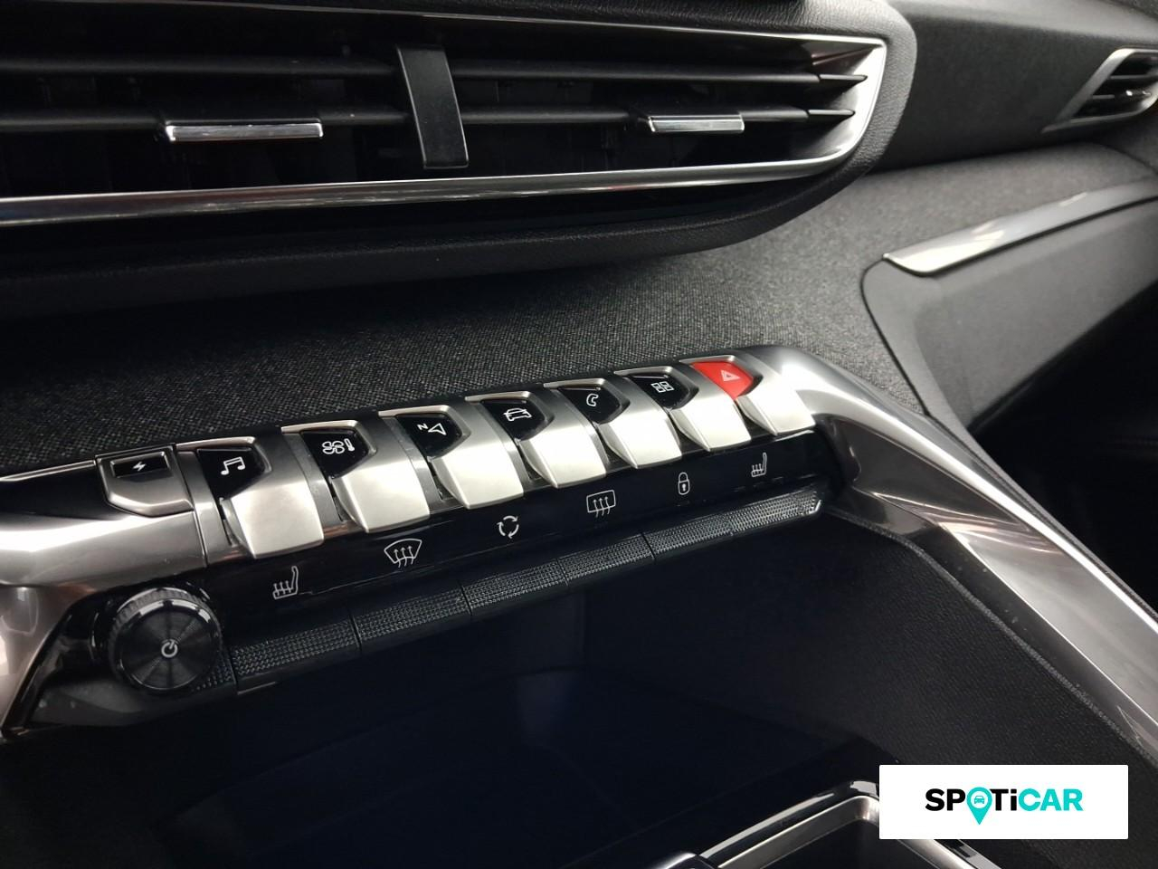 Peugeot 3008 hybrid 225ch roadtrip e-eat8 — photo 15