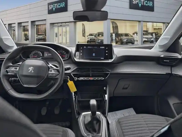 Peugeot 208 puretech 75 s&amp;s bvm5 style — photo 10