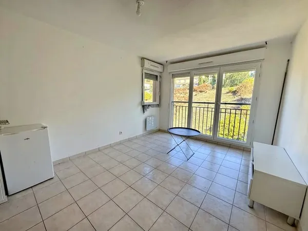 T2 meublé de 37m2 + Garage