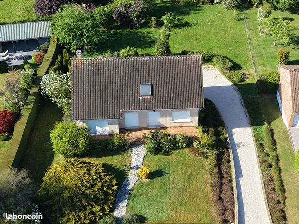 Maison 8 pièces 152 m²