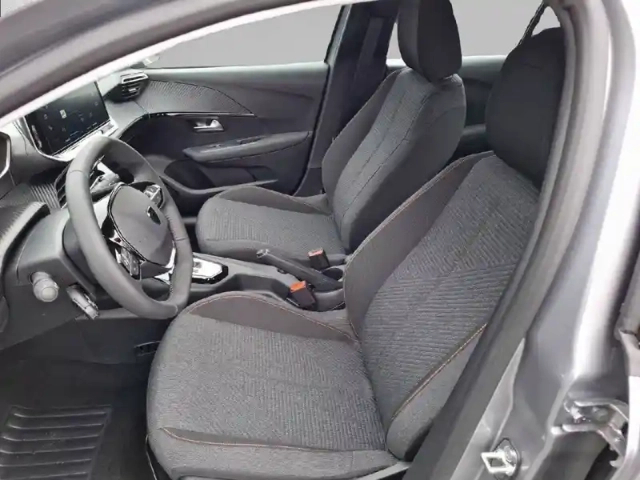 Peugeot 208 hybrid 110 ch e-dcs6 — photo 11