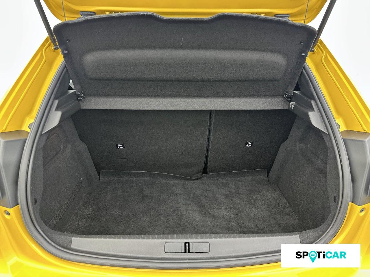Peugeot 208 e-208 136ch active pack — photo 6
