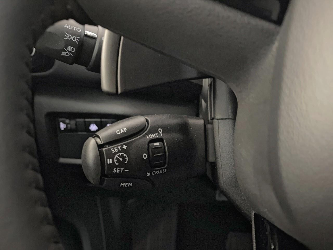 Citroën C5 Aircross hybride 145 e-dcs6 max — photo 20