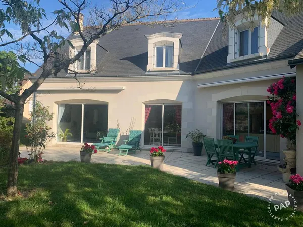 Maison 6 pièces 274 m²