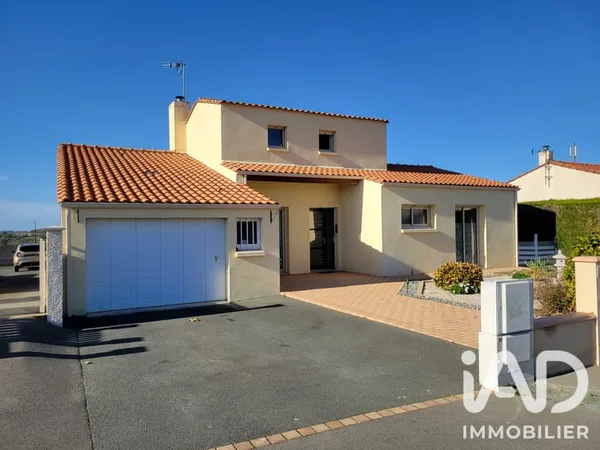 Maison 6 pièces 143 m²