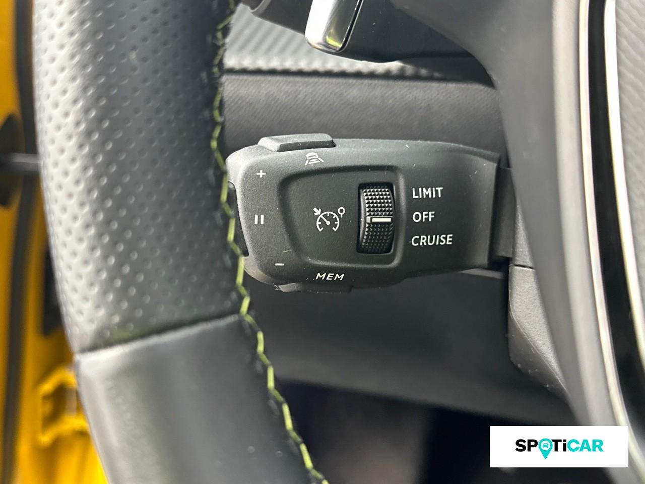 Peugeot 208 1.2 puretech 130ch s&s gt eat8 — photo 18