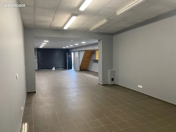 Location bureau entrepôt