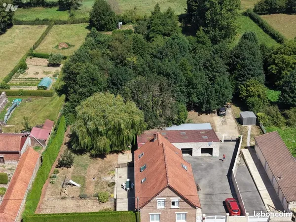 Maison 11 pièces 194 m²