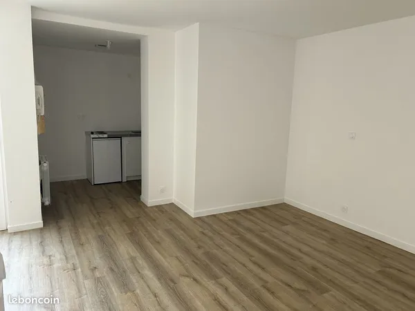Studio 1 pièce 31 m²