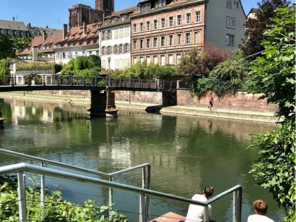 Fonds de commerce restauration - Quai des bateliers, Strasbourg