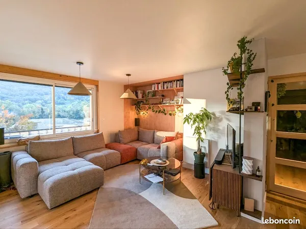 Appartement T3 74m2 + garage + cave + parking + jardin