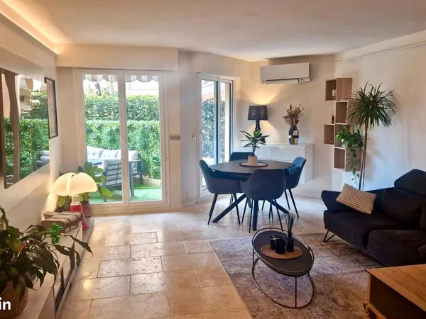 Appartement renové 2p RDJ hippodrome