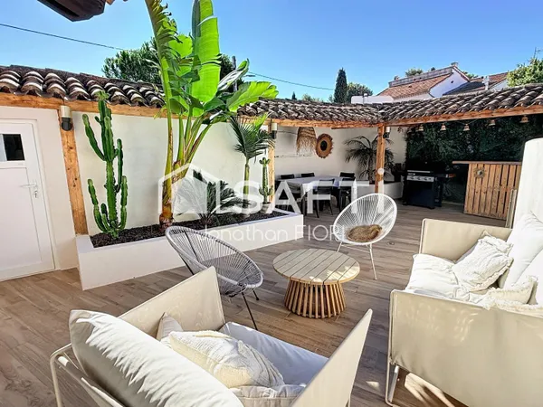 T2 rénové avec jardin 50 m² au Pradet