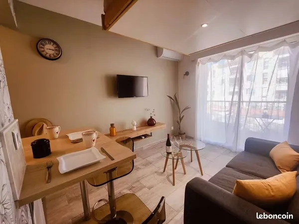 Studio meublé rénové de 17 m² - Cannes, quartier des Anglais