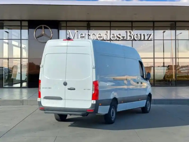 Mercedes Sprinter 317 cdi fourgon 43 l3h2 14m3 1 — photo 2