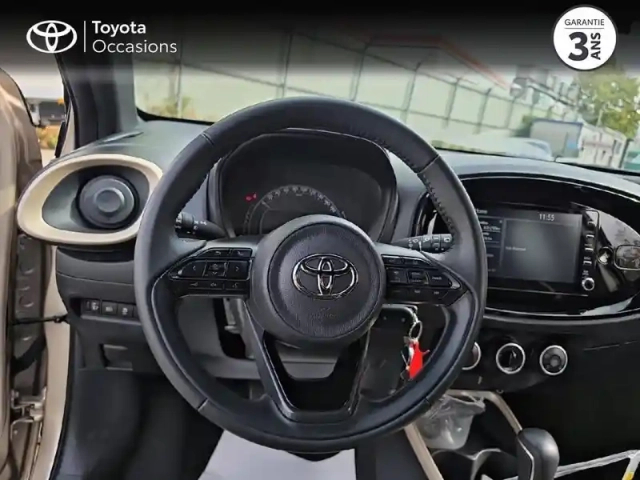 Toyota Aygo X 1.0 vvt-i 72ch design s-cvt — photo 9