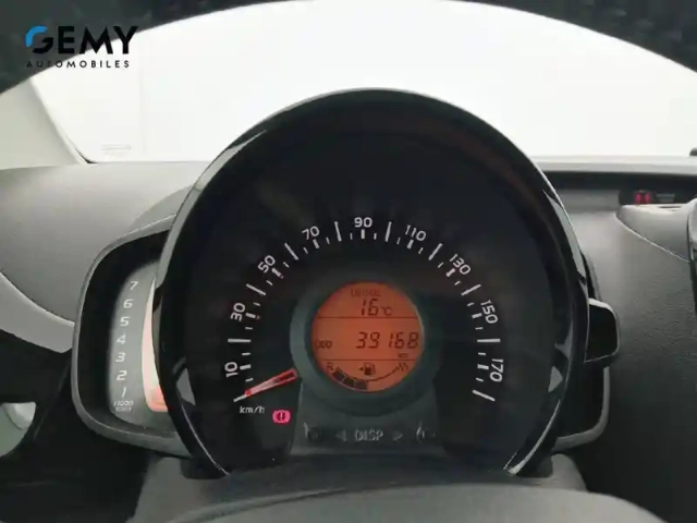 Peugeot 108 vti 72ch s&amp;s bvm5 — photo 37