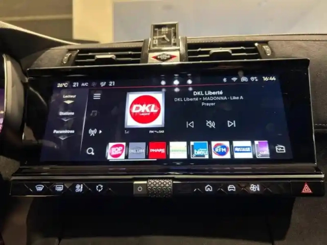 Ds Ds 7 e-tense 225ch performance line + — photo 14