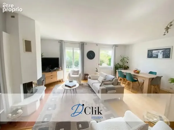 Pavillon plain-pied + étage à vendre à ST GERMAIN LE FOUILLOUX