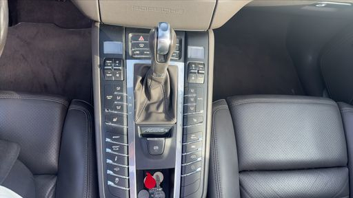 Porsche Macan 3.6 400 PDK - Turbo – 2017 – 126163 km – Essence – Boîte Automatique — photo 27